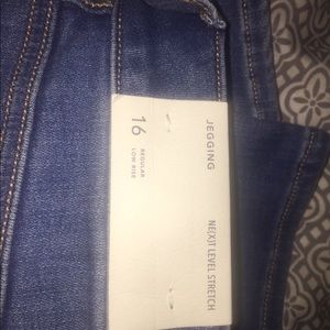 Brand new. Just don’t fit